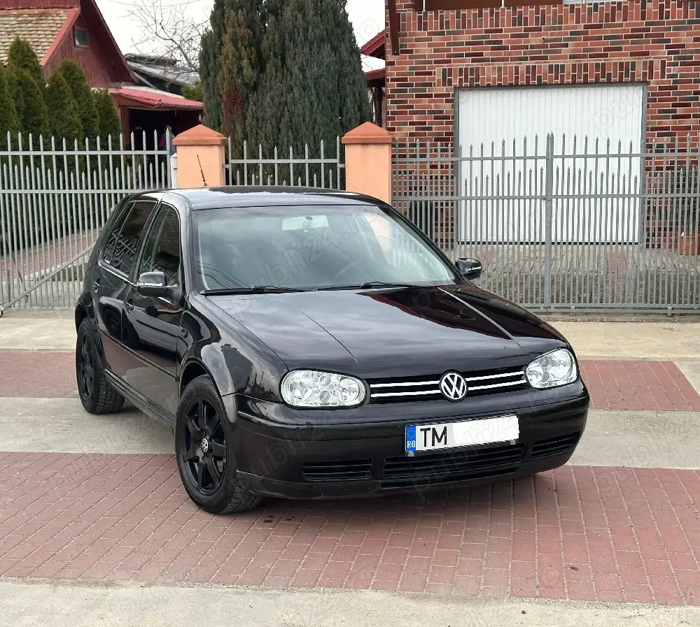 Golf 4 1.6 benzină am 2003 înmatriculat ro. acte la zi fiscal pe loc   