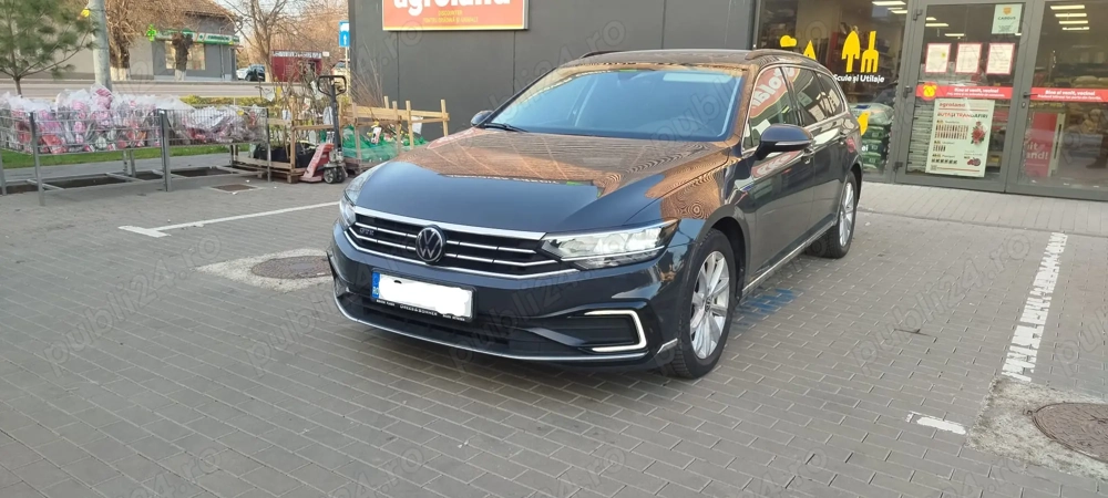 VW Passat GTE Hybrid plug-in