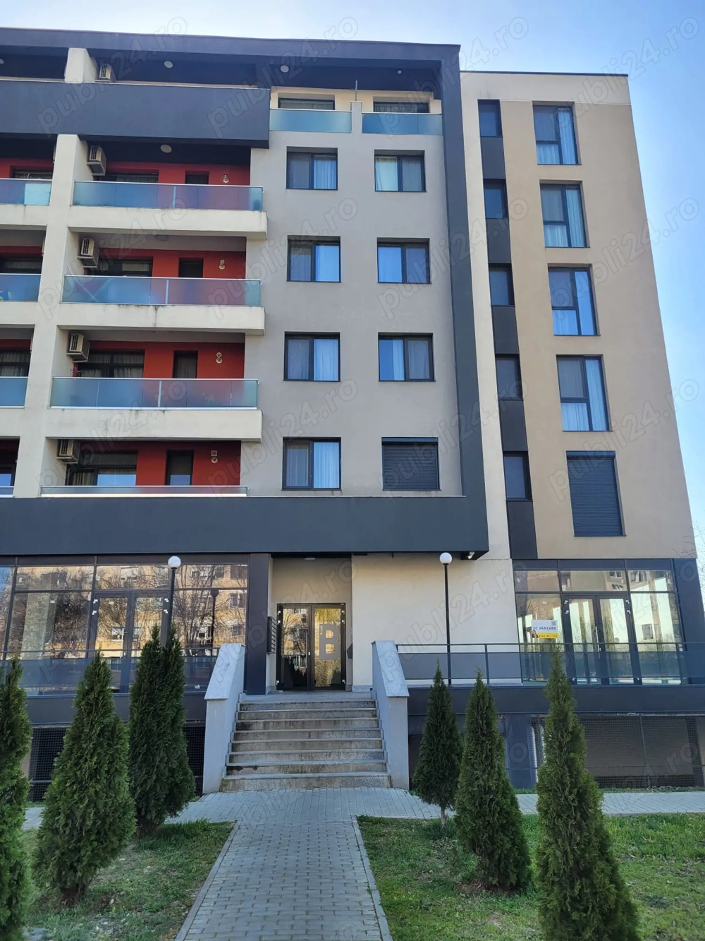 Apartament 3 camere, direct de la proprietar