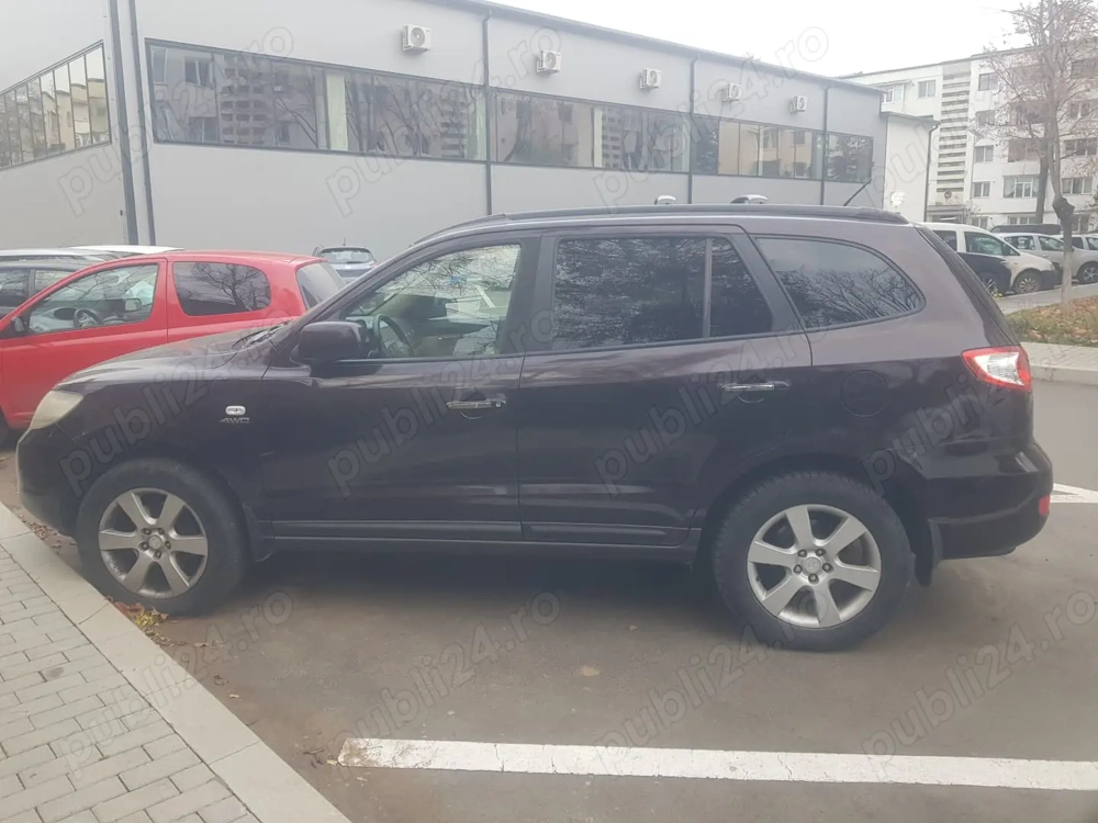 Hyundai Santa Fe 2.2  4WD AT 