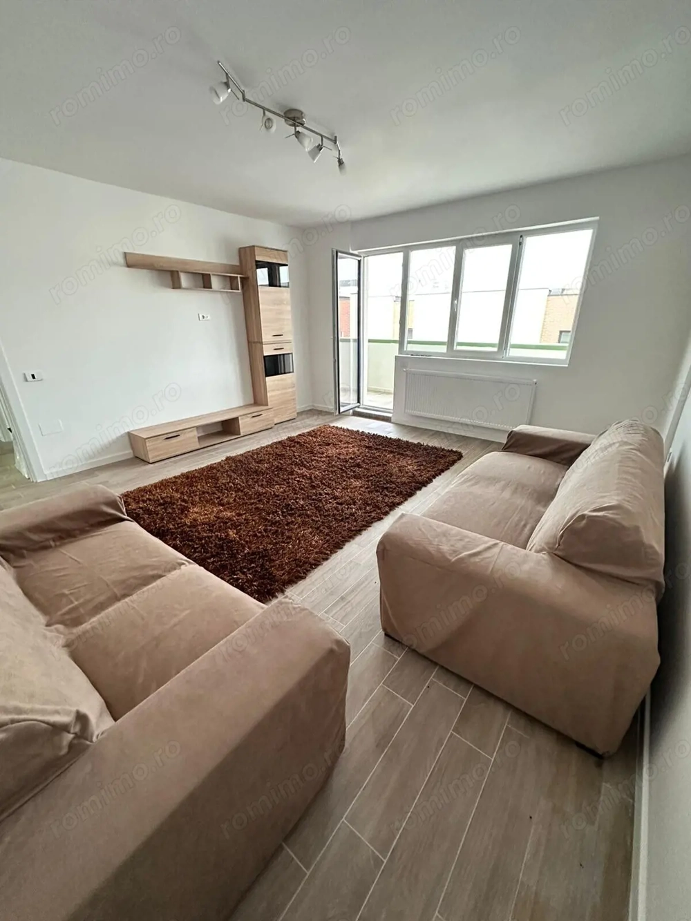 APARTAMENT 3 CAMERE TITAN - GURA PUTNEI 114 MP