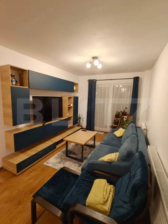 Apartament 3 camere, 66 mp, parcare, zona Cetății