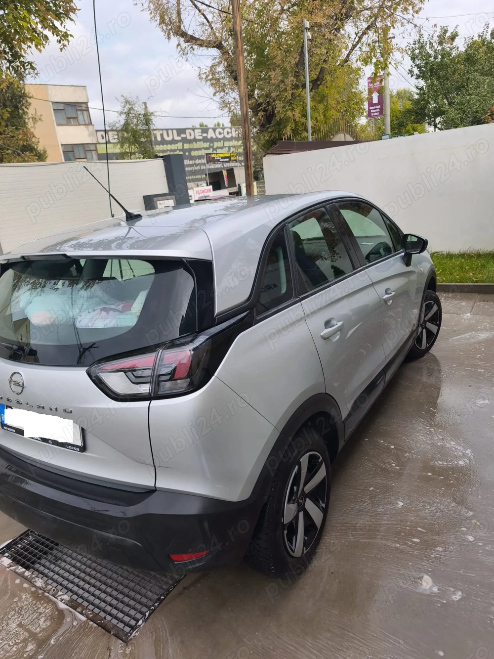 Vand Opel Crossland 35500  km, 1,2 , 110 CP, automata