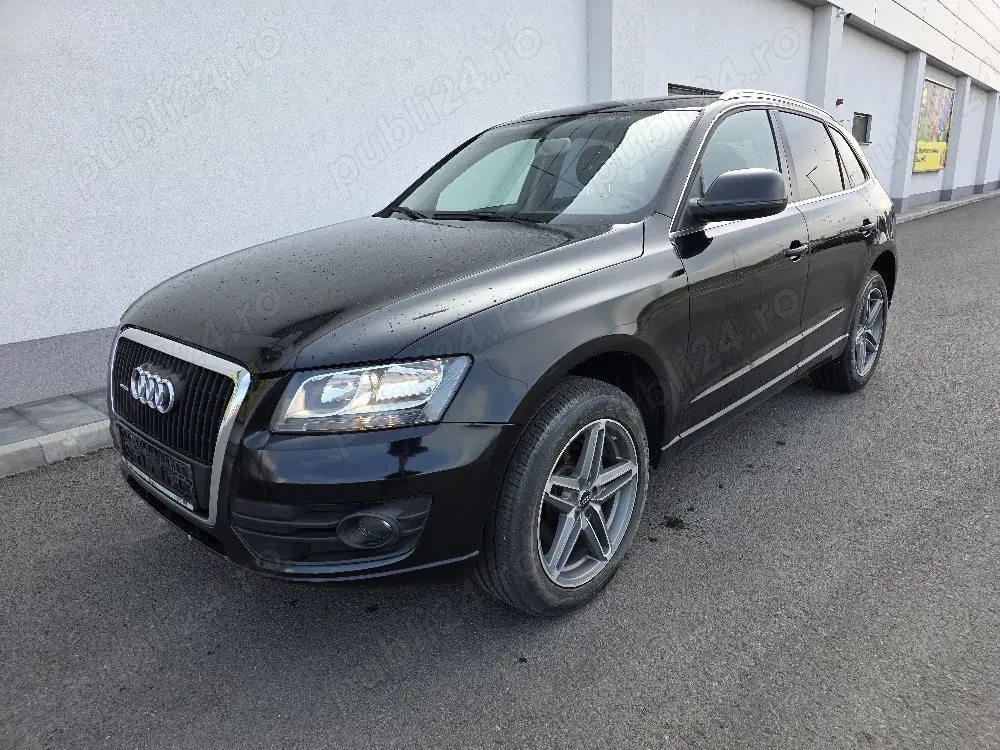 Audi Q5 quattro(4x4) 2.0TDI 170CP navigație 