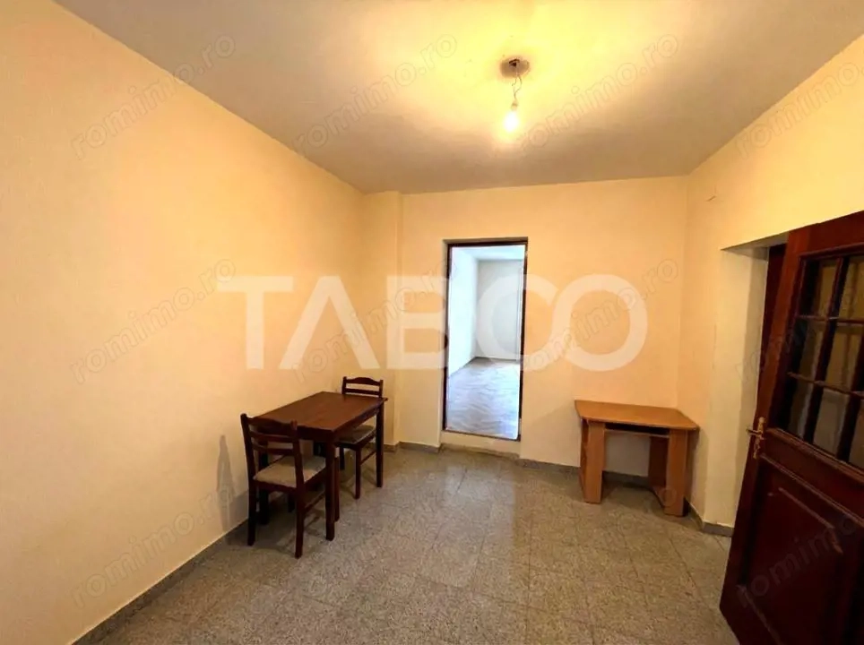 Apartament de vanzare cu 4 camere 110 mp Orasul de Jos Sibiu