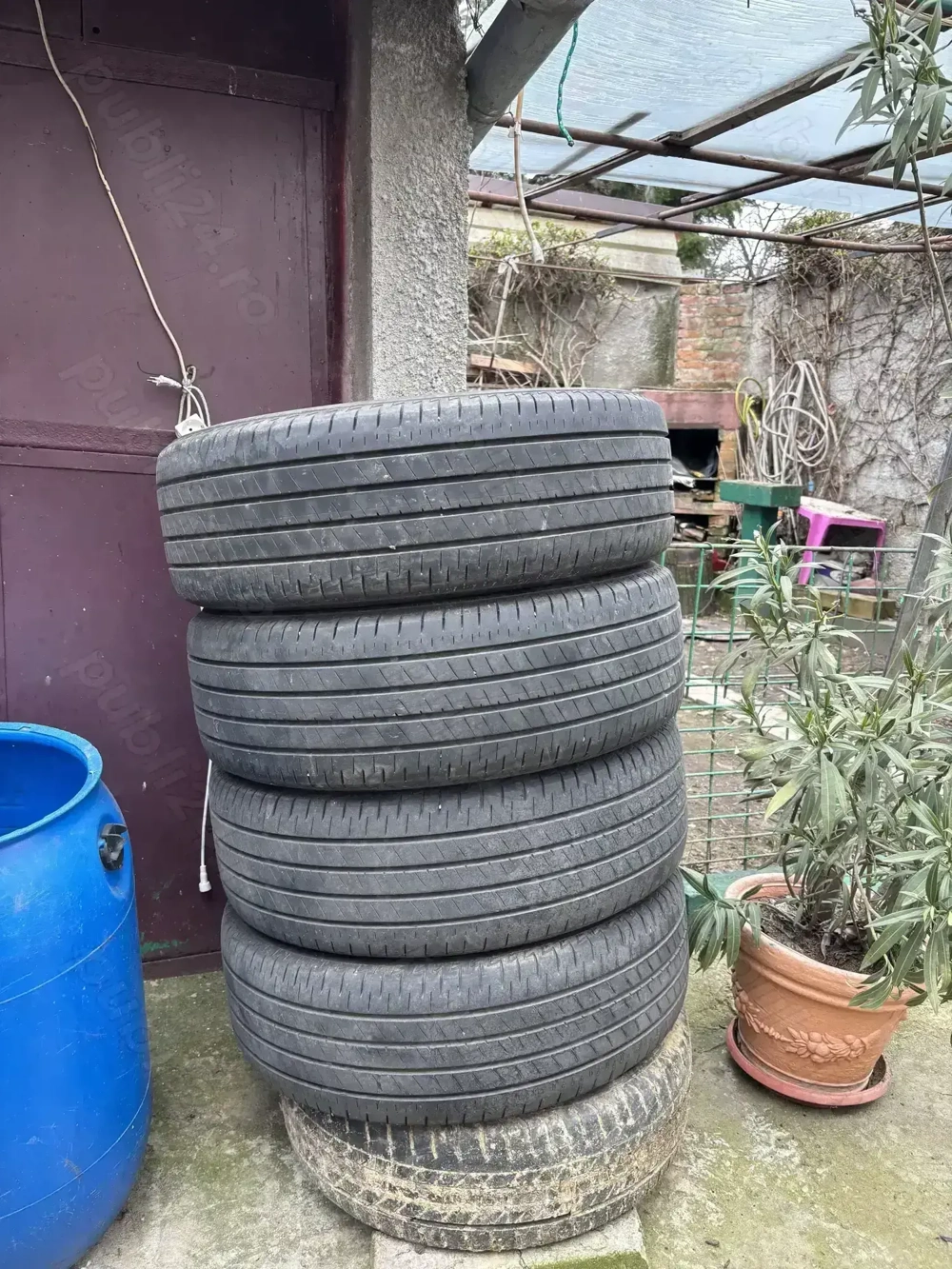 Set anvelope premium de vara Bridgestone Turanza T005 215/60 R17 96H DOT 0521