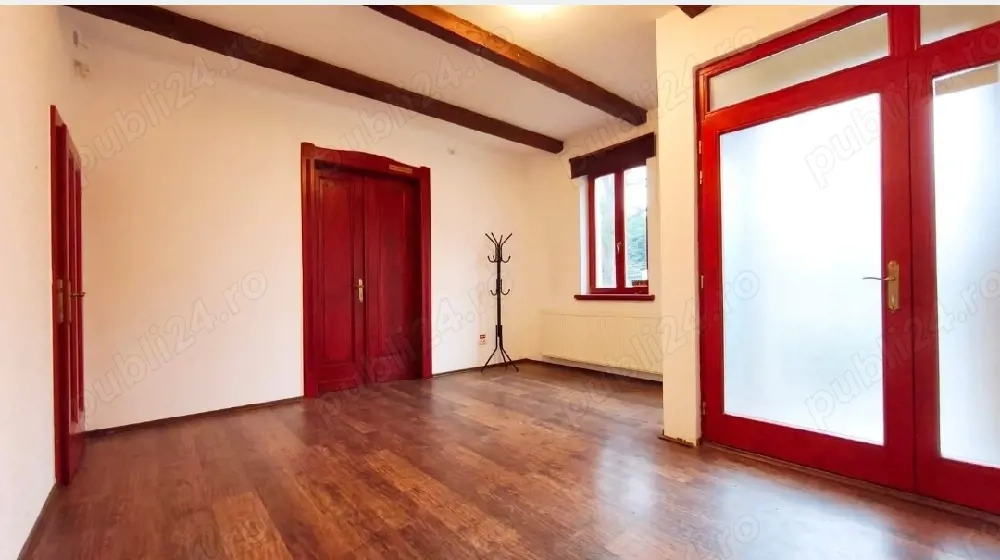 Casa de locuit spatiu pentru birouri, Subcetate