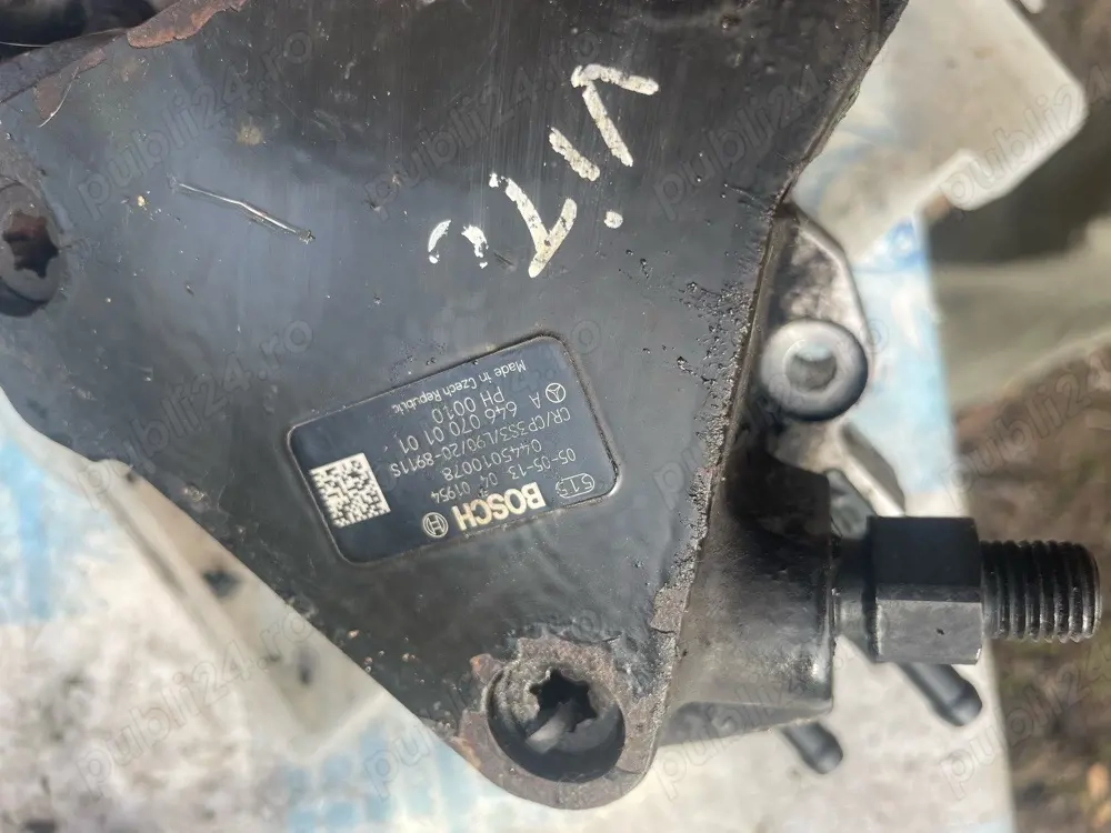 De vinzare pompa de inalte mercedes vito 