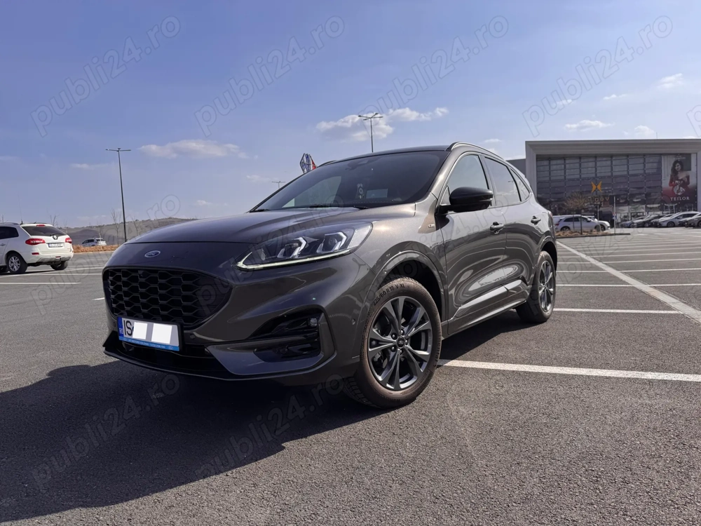 Ford Kuga ST Line X AWD 2.5 Duratec FHEV 190 CP