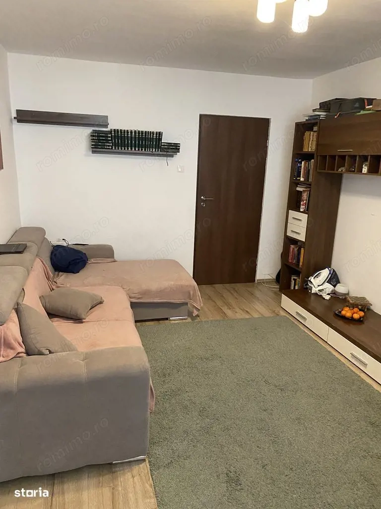 De vanzare apartament 3 camere Drumul Taberei