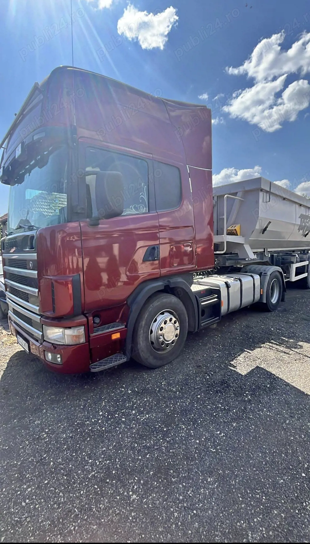 Cap Tractor Scania+Semiremorca Mega