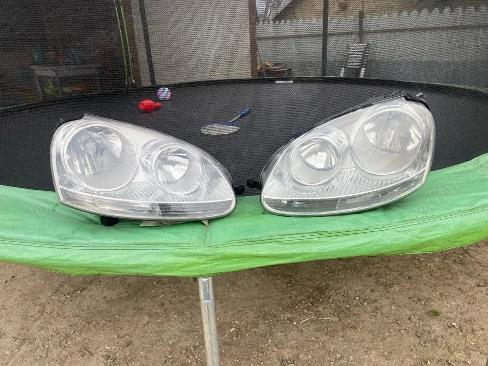Faruri originale Golf 5 , Impecabile!