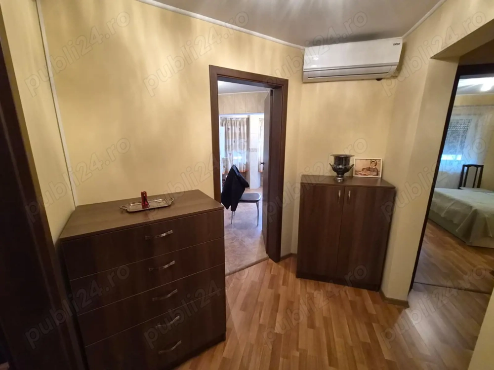 Apartament 2 camere de vanzare