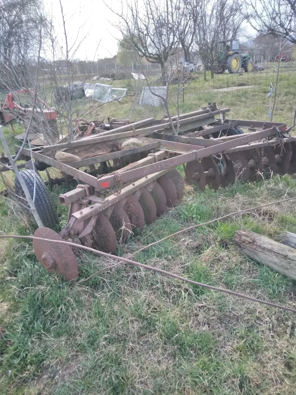 Vând  disc romanesc  .