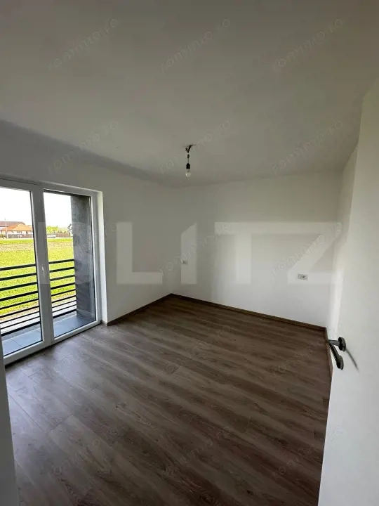 Casa individuala 120 mp,  4 camere, living, 3 bai,