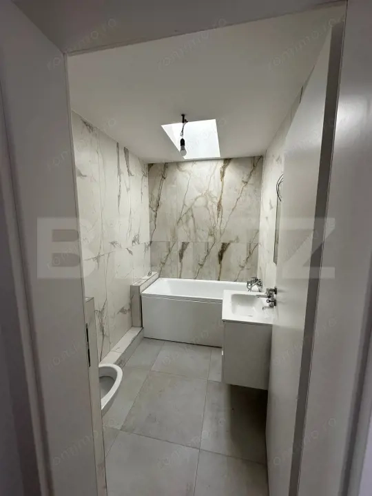 Casa individuala 120 mp,  4 camere, living, 3 bai,