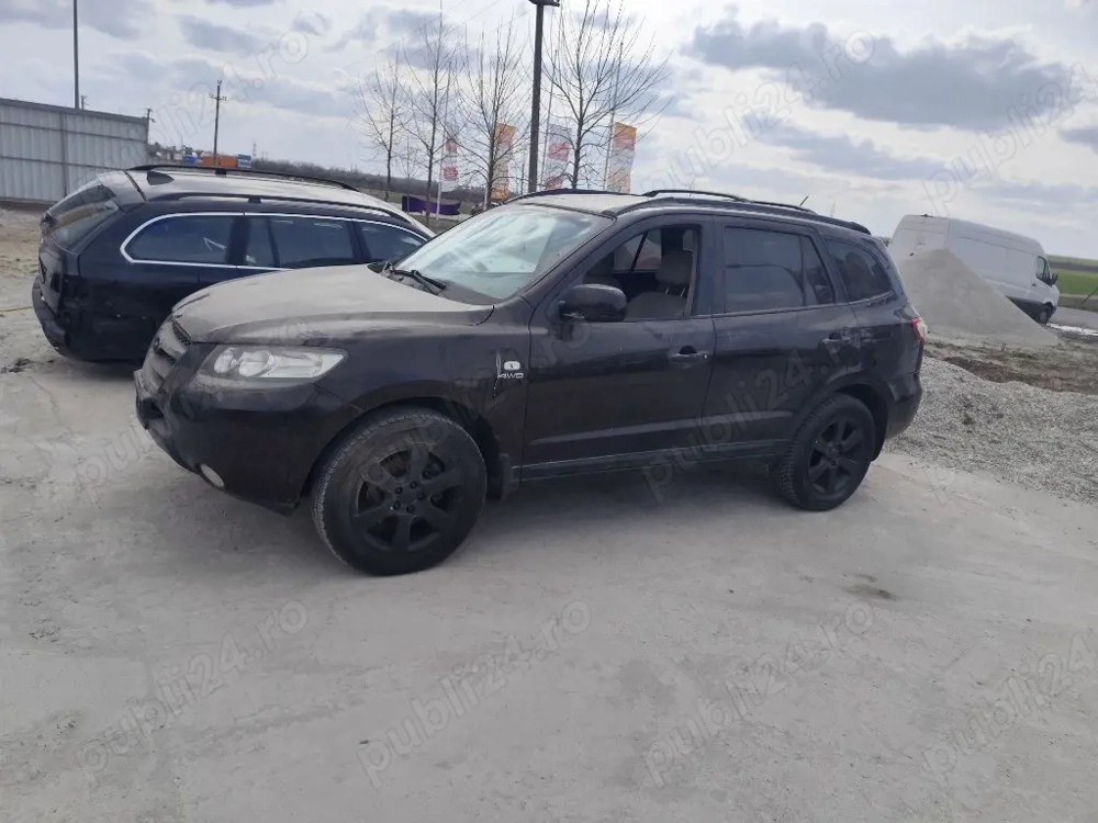 Dezmembram Hyundai Santa fe 2.2 crdi 4x4 Cutie manuala An 2007 Cod motor D4EB