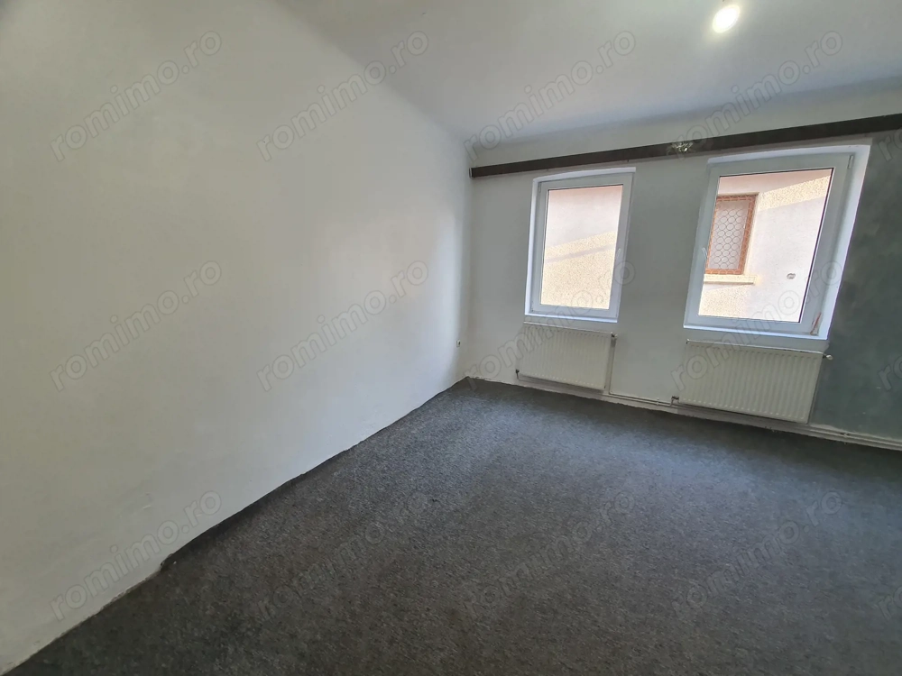Casa individuala parter, 2 camere, central zona Avram Iancu Brasov