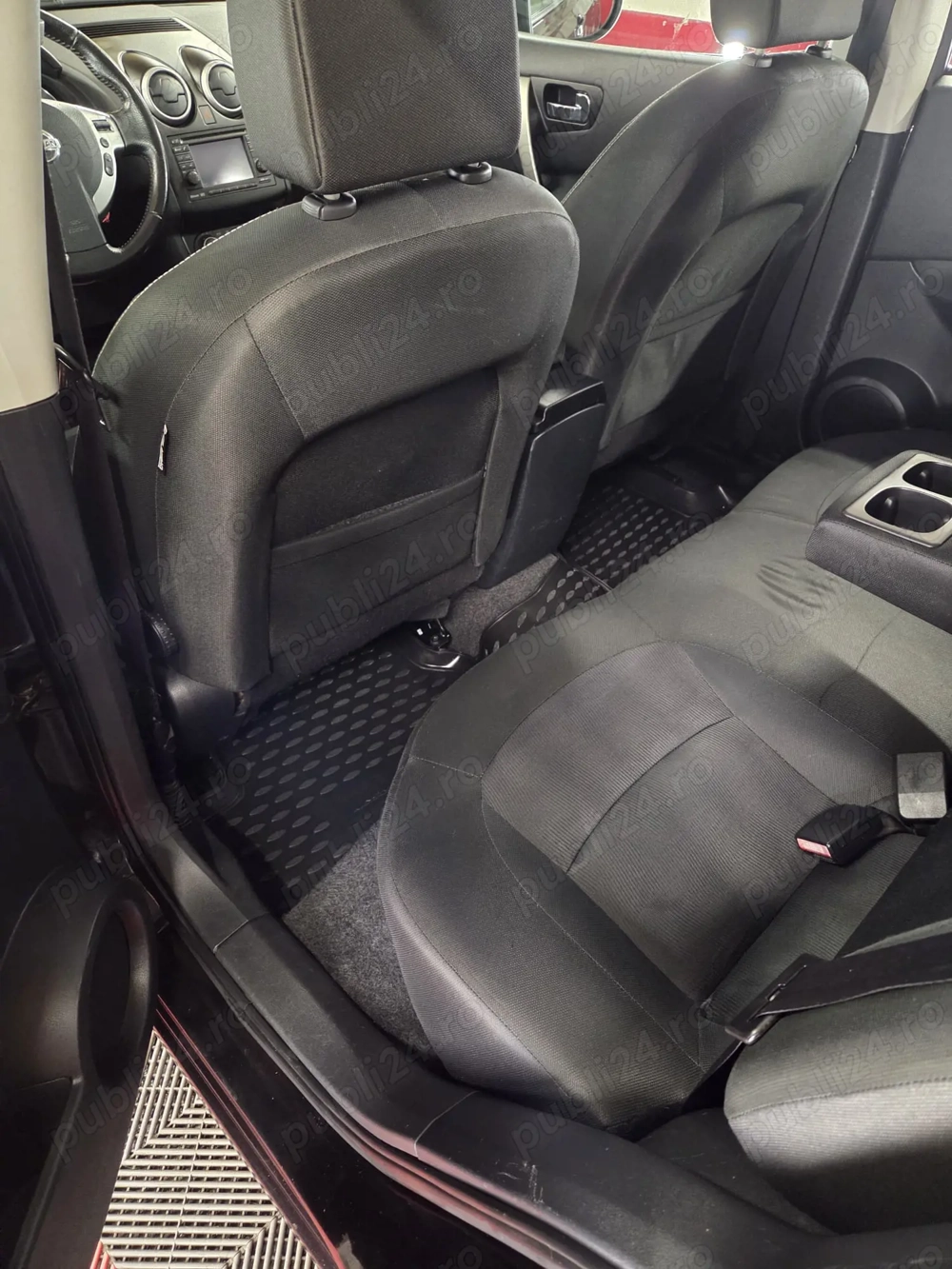 Vând Nissan Qashqai, an 2011. Masină bine întreținută si curata profesionist!