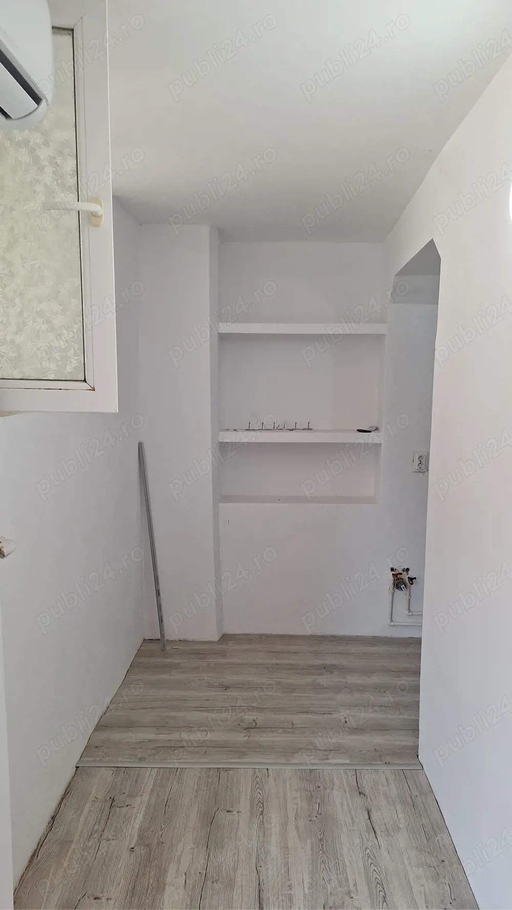 Inchiriez garsoniera regim hotelier