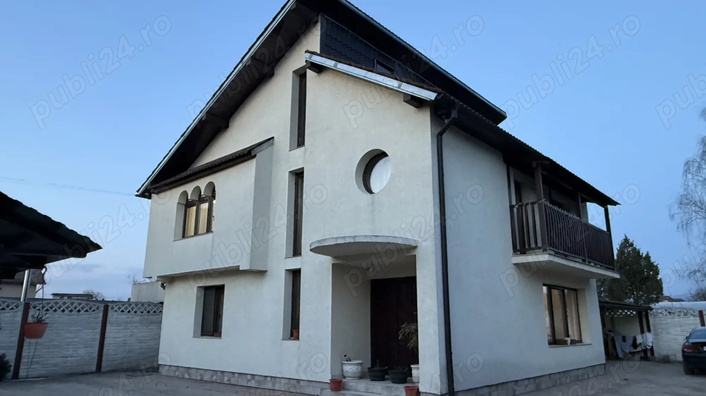 Casă deosebită de vânzare în Beius