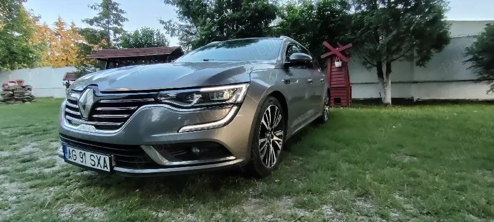 Renault Talisman Initiale Paris 