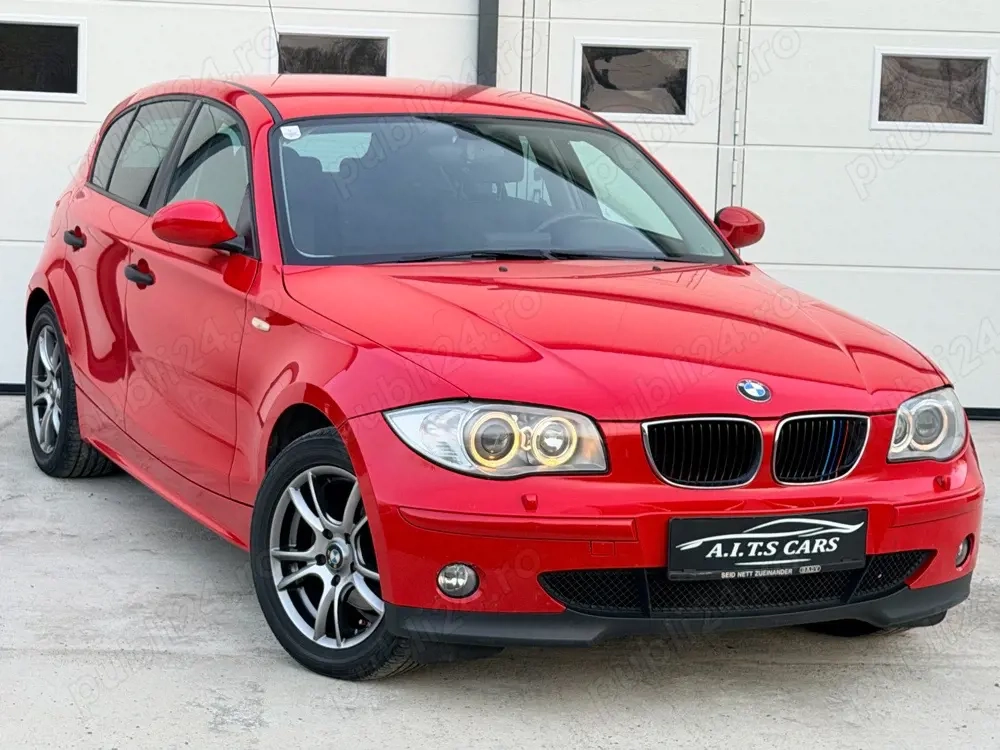 BMW 118i Navi  Xenon Angel eyes Posibilitate rate Transport gratuit