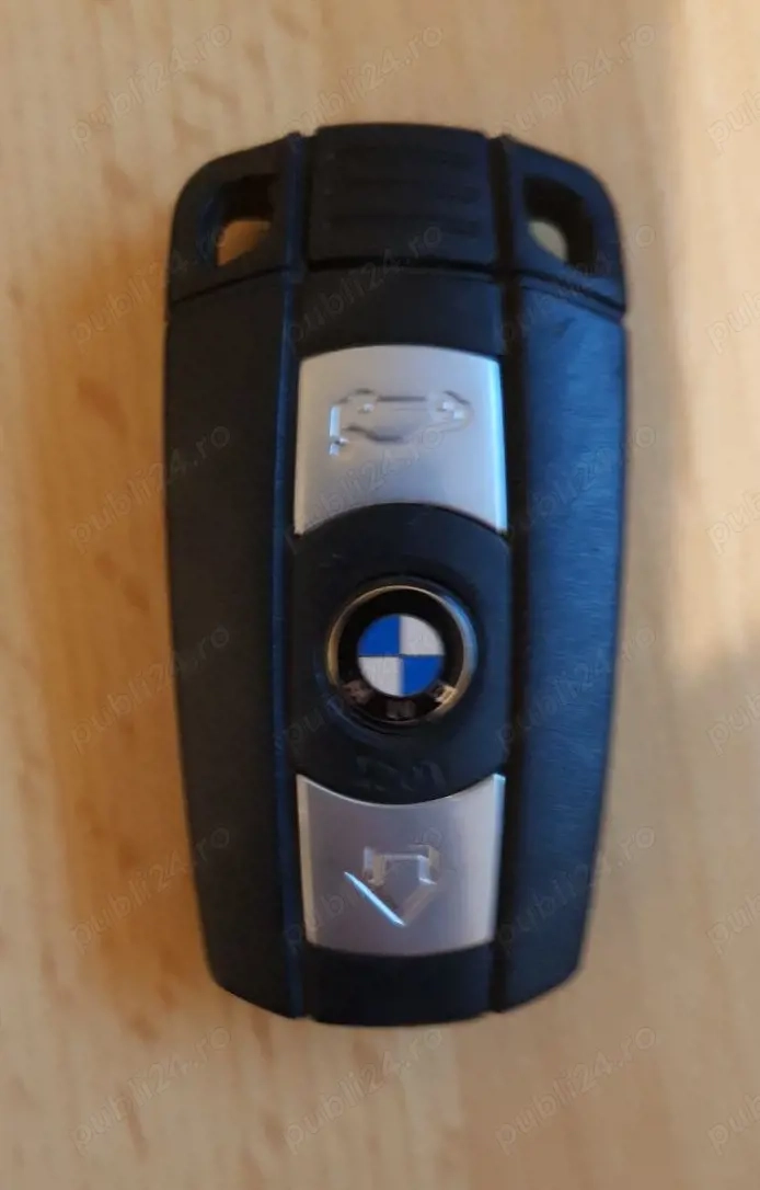 Cheie (smart key)auto cu telecomanda pentru BMW, 3 butoane, 868MHz