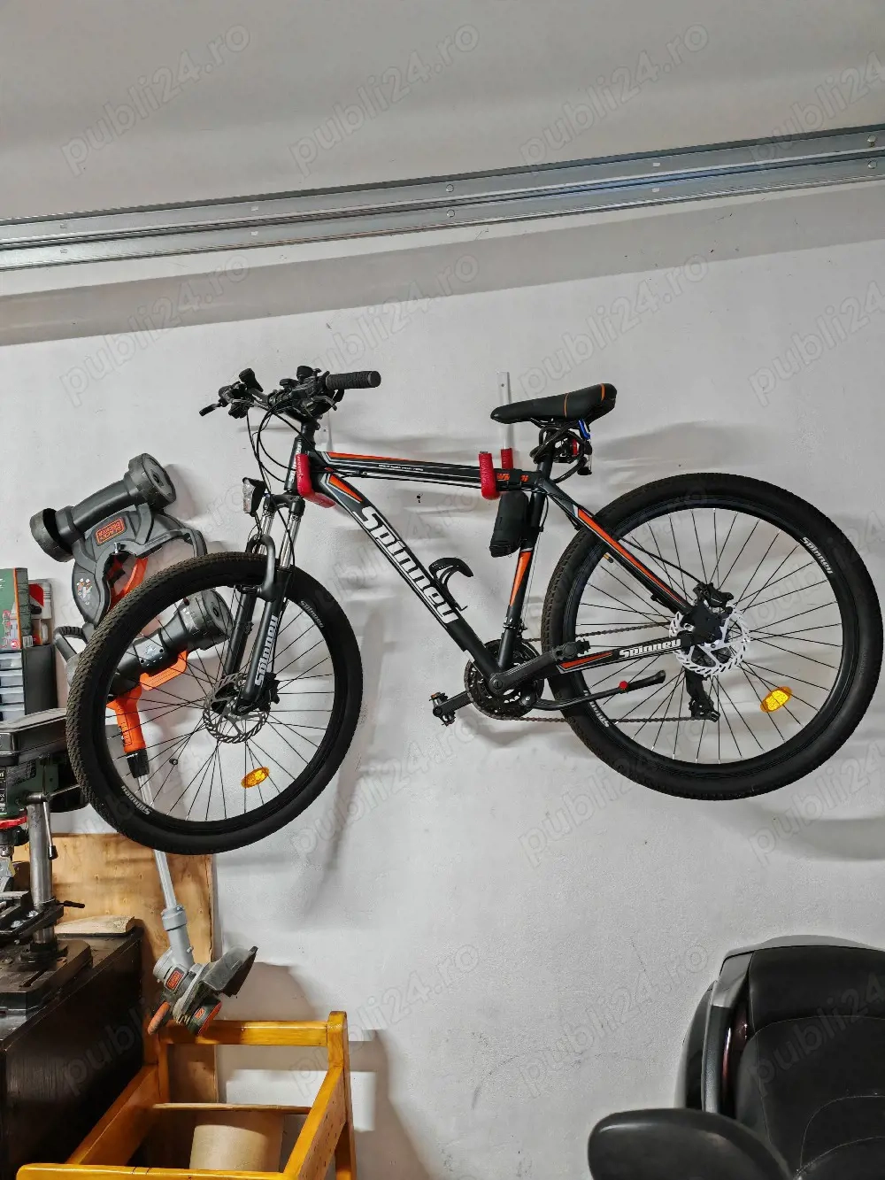 Vând bicicleta, frâne hidraulice