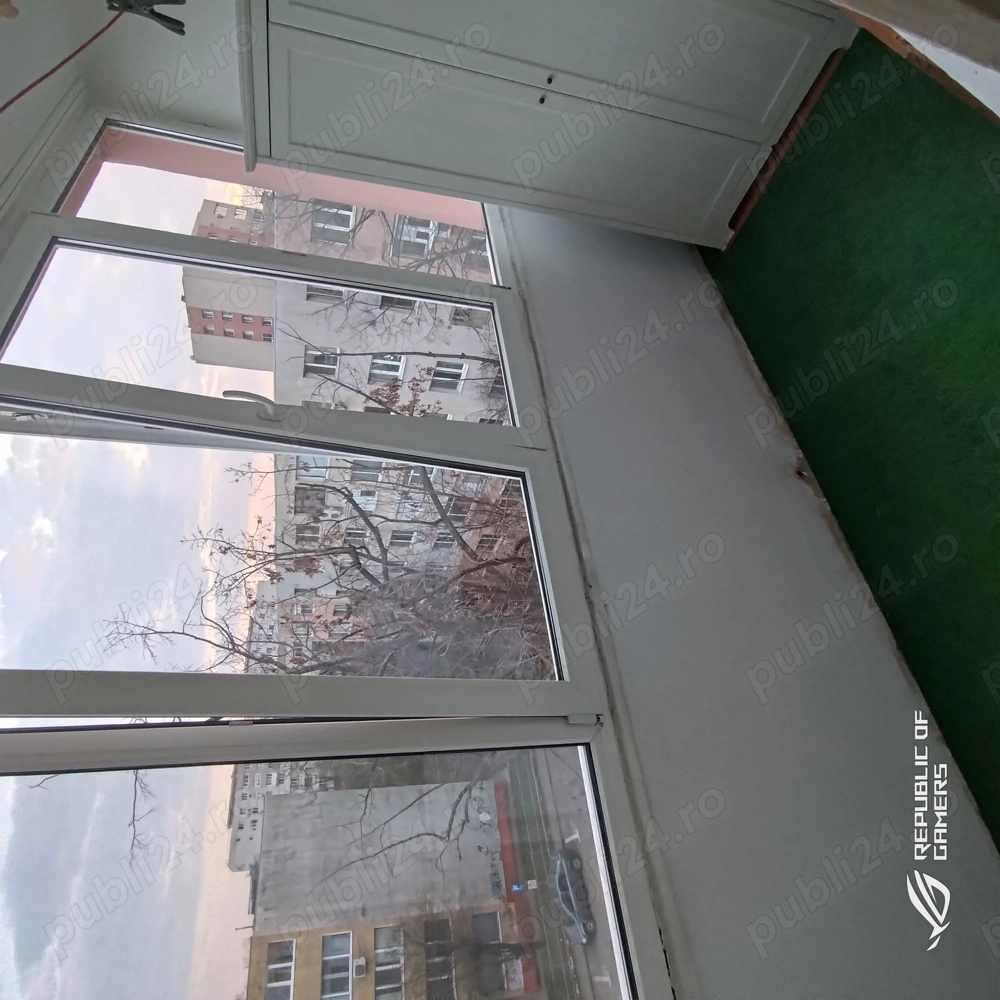 Inchiriez apartament cu 3 camere