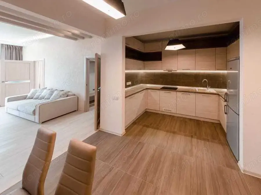 Garsoniera zona Damaroaia 