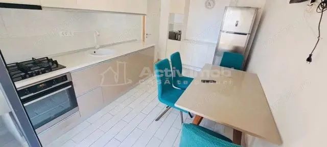 APARTAMENT 3 CAMERE DECOMANDAT TOMIS PLUS MAURER