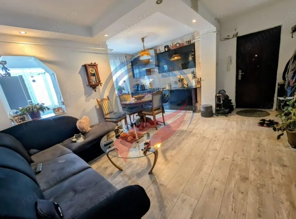 Apartament generos 4 camere, confort sporit, etaj 4/4, izolat termic