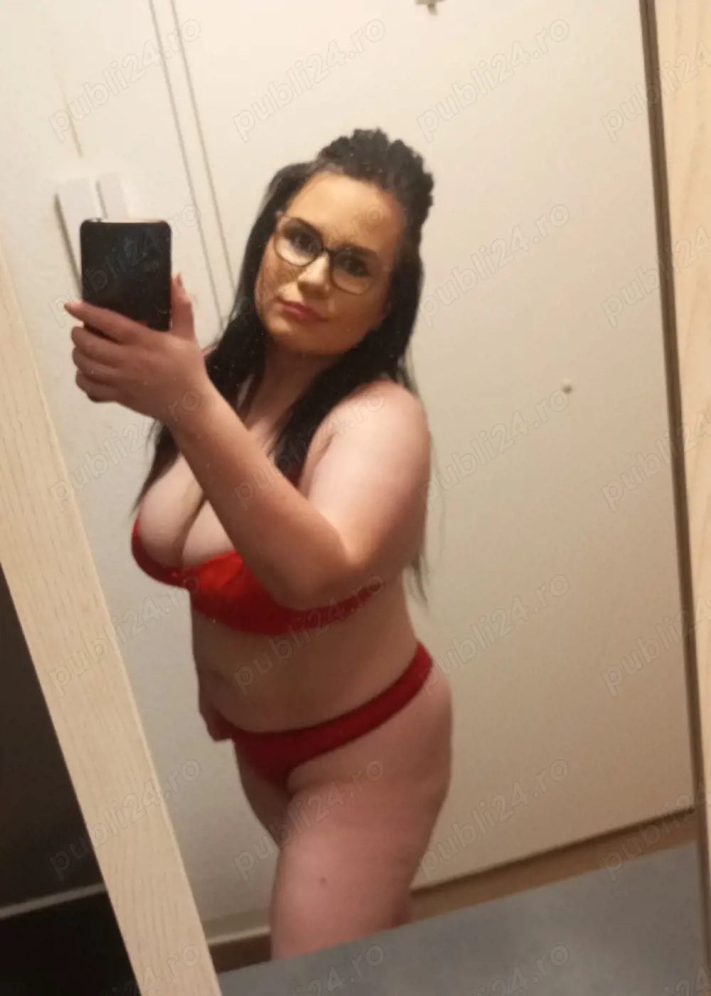  Pozee realee.Nuuu fac servicii totale 