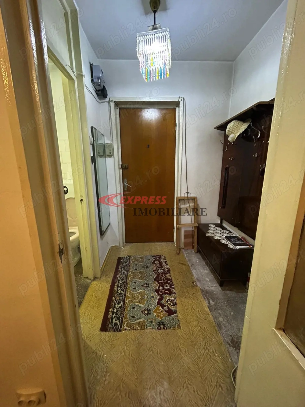 Titan, Costin Georgian, Piata, Metrou