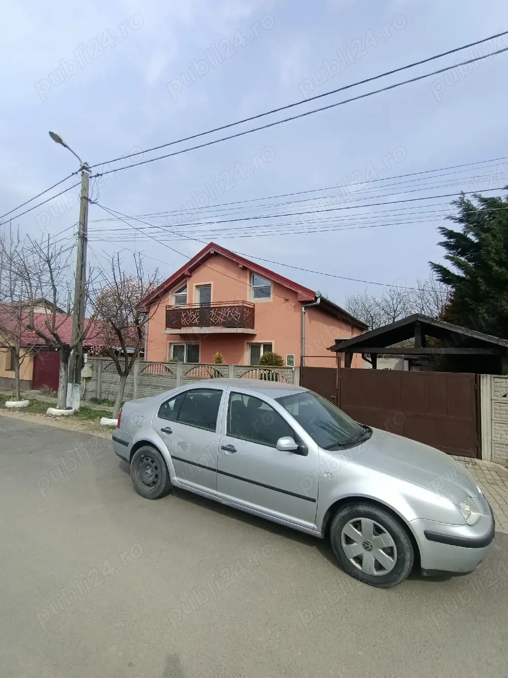 Proprietar,Casa P+M,Din anul 2000, Freidorf,Inainte de Liceul Auto,Merita Văzută,Neg