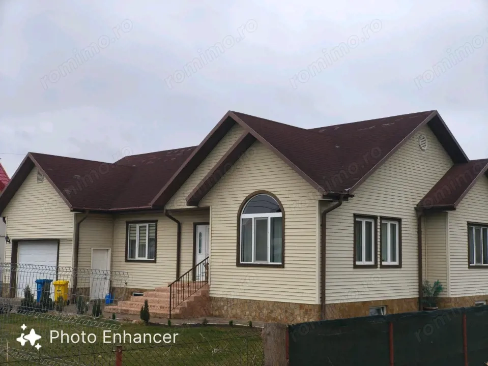 Casa in stil american, 150mp, 3000mp teren, Radauti