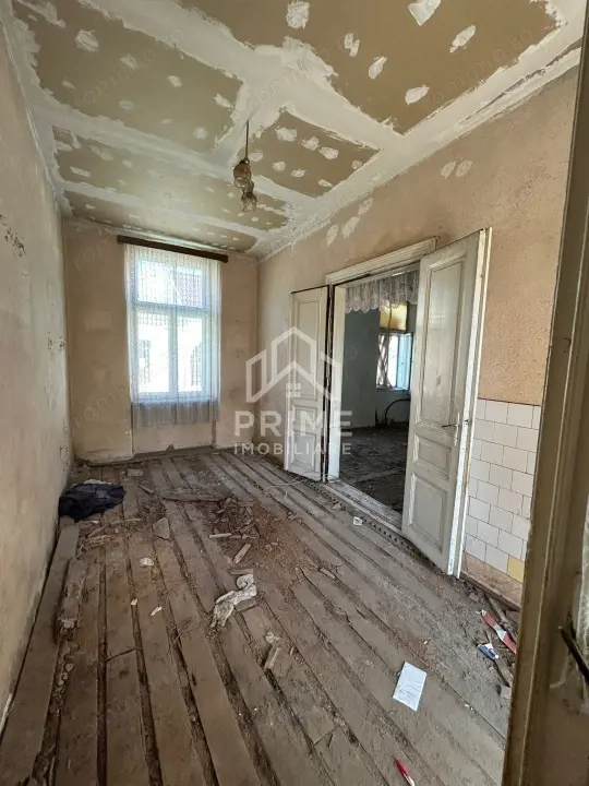 APARTAMENT 2 CAMERE LA CASA 52MP, ULTRACENTRAL 