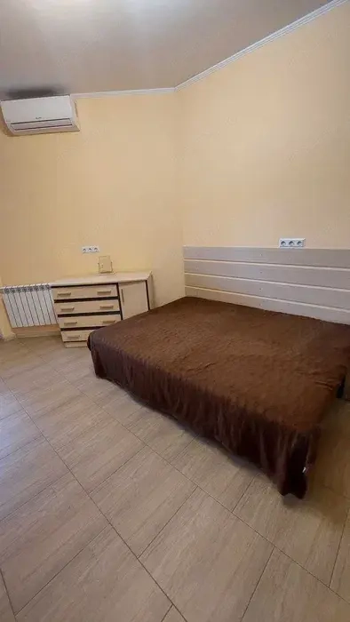 Garsonieră de închiriat   Domenii 