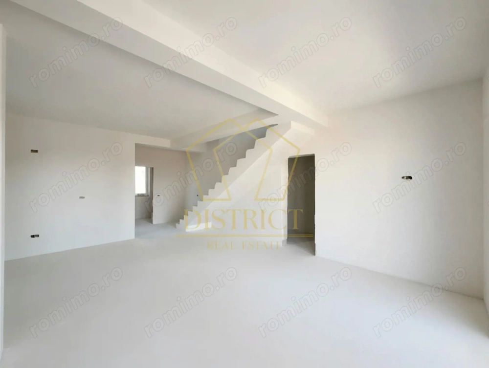 Duplex cu 4 camere, despărțit prin camera tehnica | Mosnita Noua | Barista