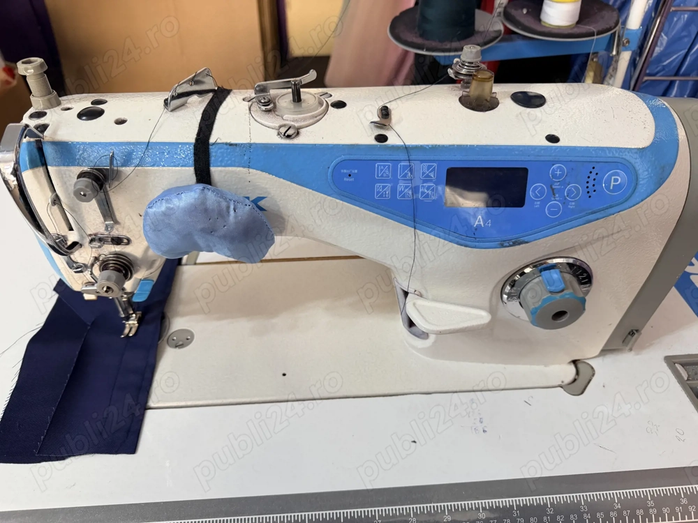 Masina cusut industriala Jack A4, perfecta stare de functionare