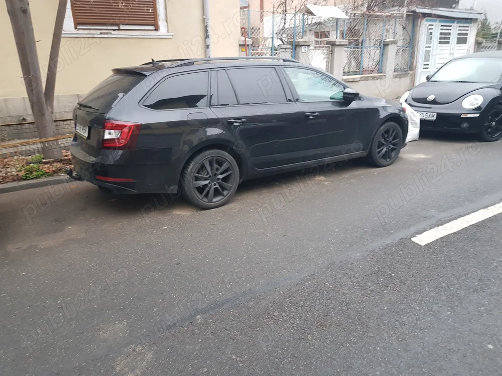 Vînd auto skoda