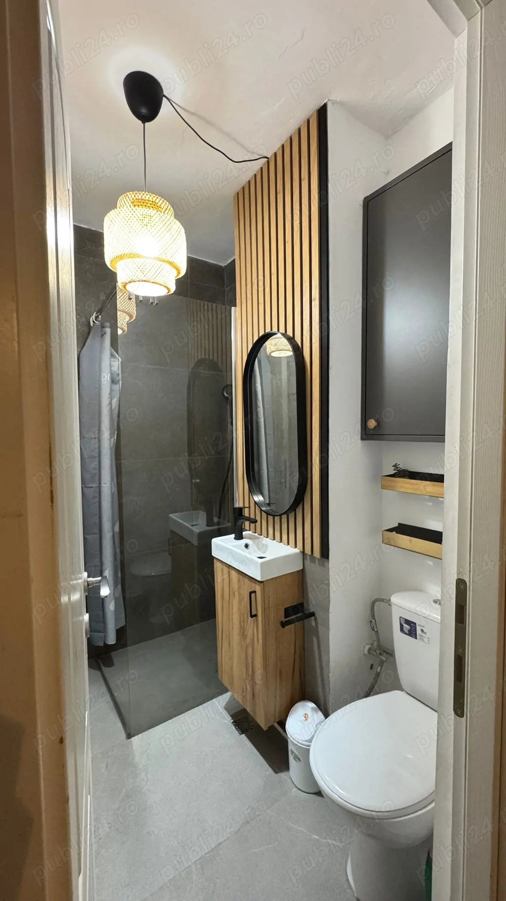 Proprietar vand apartament  cu 3 camere central-Gheorghe Lazar,Timisoara