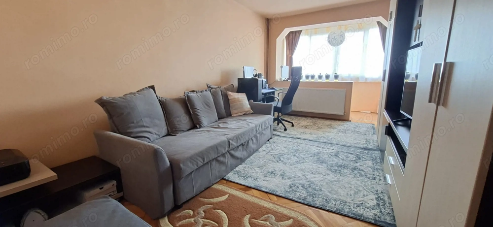 Apartament cu 2 camere Torontalului/Iulius Town
