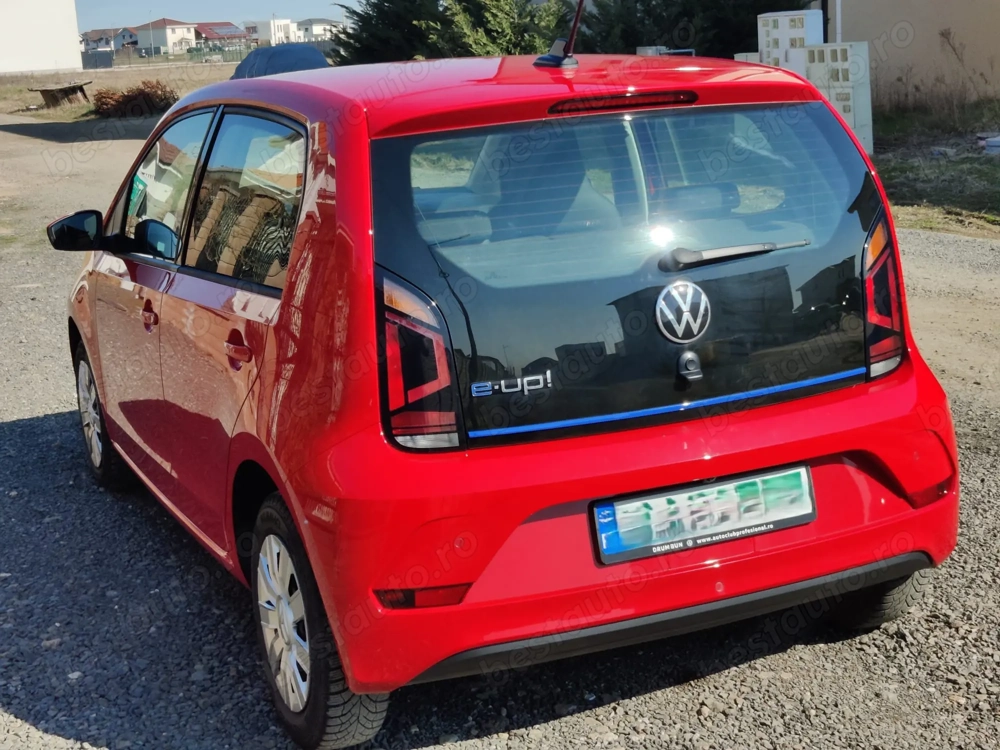 VW E-up! electric masina mica costuri mici