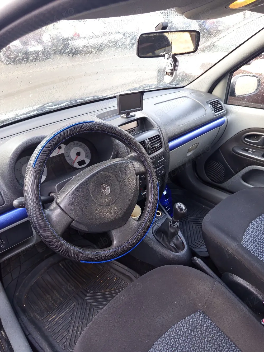 Vând Renault Clio din 2008.