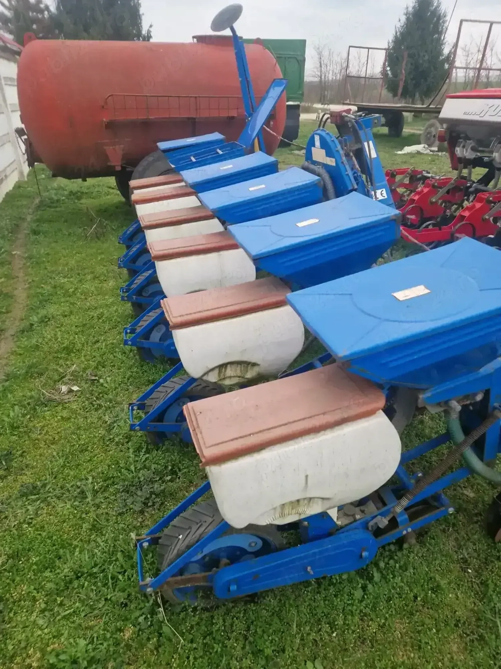 Utilaje agricole de vânzare 
