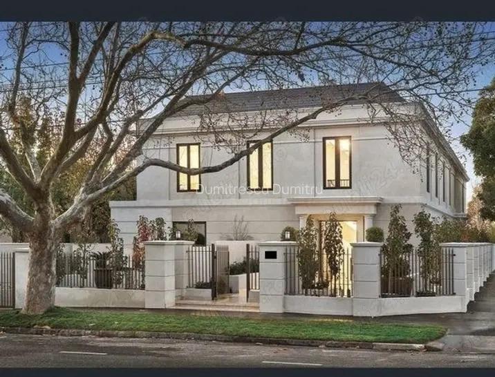 Dorobanti - Aviatorilor = Vanzare vila superba!