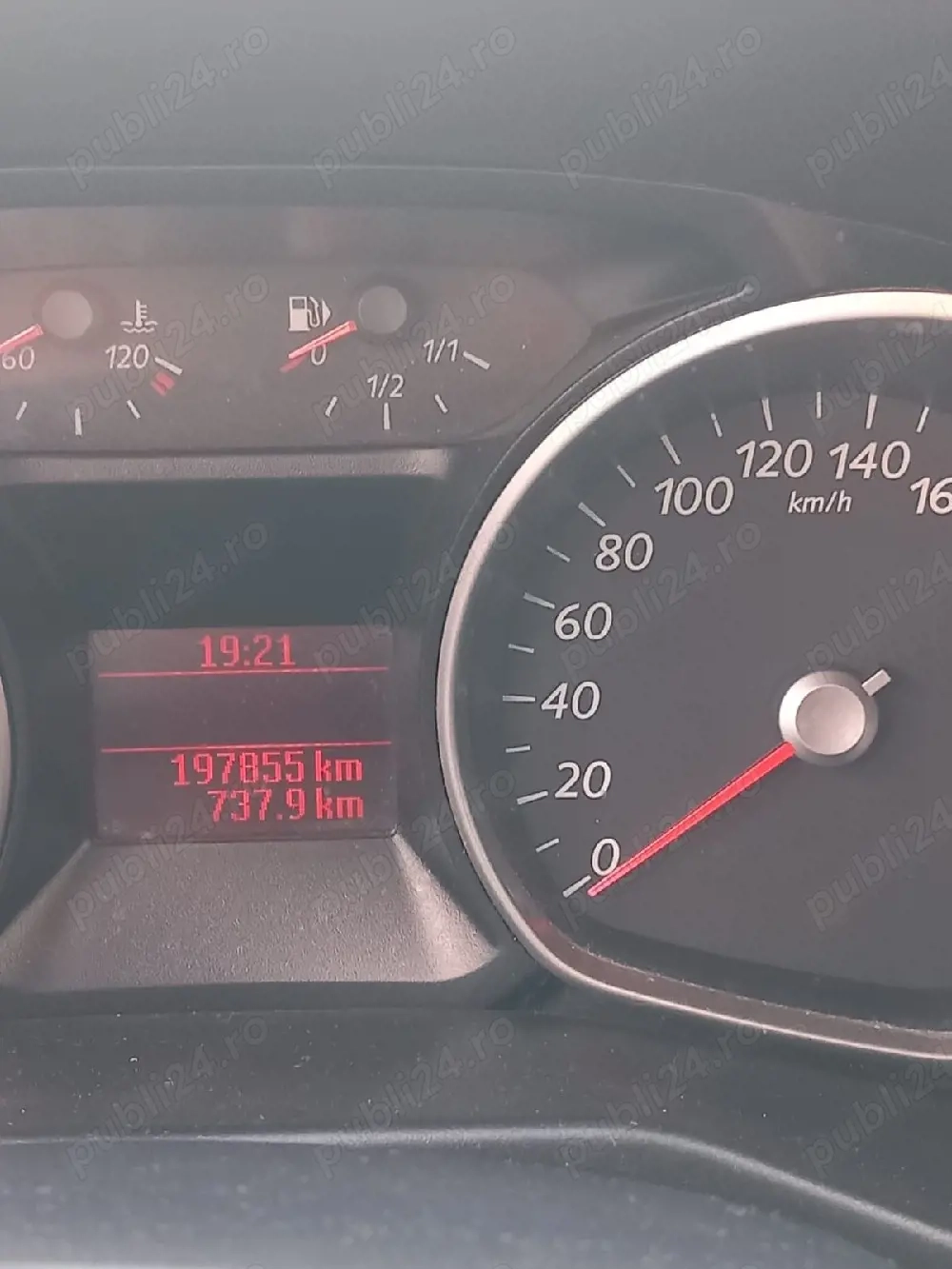 vând Ford Mondeo mk4 