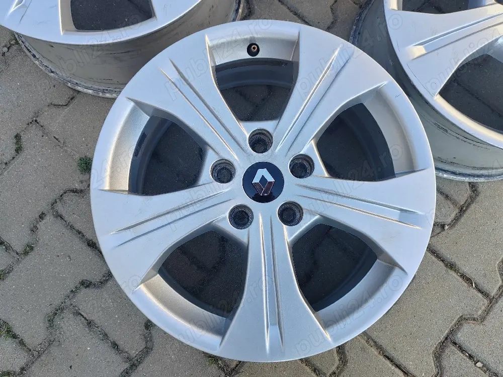 Jante R17 5x114,3 Renault Megane 3 4 Laguna Scenic Talisman Fluence Kaptur Kadjar Dacia Duster 